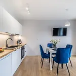 Flatbook - Baltic Garden Z Basenem I Parkingiem Apartament *