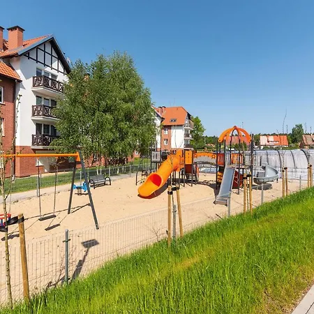 Daire Flatbook - Baltic Garden Z Basenem I Parkingiem *