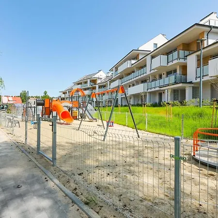 Flatbook - Baltic Garden Z Basenem I Parkingiem Appartement