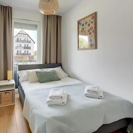 Flatbook - Baltic Garden Z Basenem I Parkingiem * Sztutowo