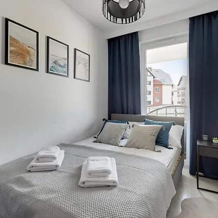 Flatbook - Baltic Garden Z Basenem I Parkingiem