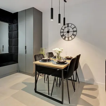 Flatbook - Baltic Garden Z Basenem I Parkingiem