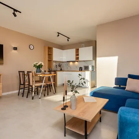 Flatbook - Baltic Garden Z Basenem I Parkingiem