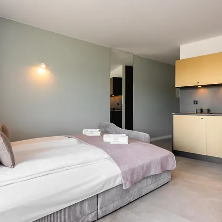 Flatbook - Baltic Garden Z Basenem I Parkingiem *