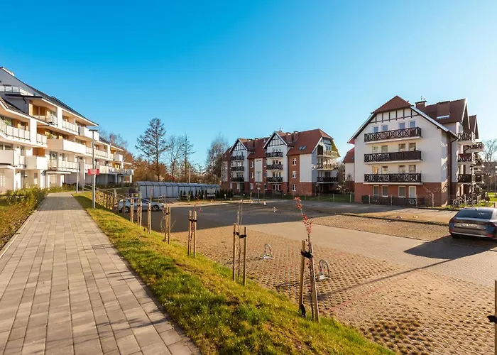 Flatbook - Baltic Garden Z Basenem I Parkingiem * Sztutowo