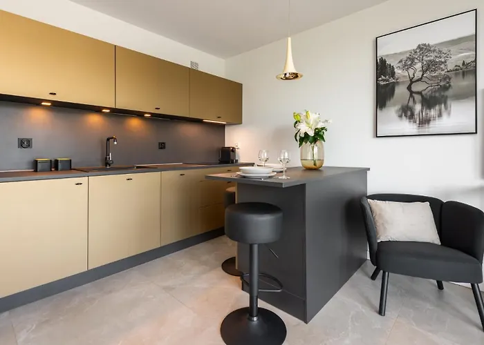 Flatbook - Baltic Garden Z Basenem I Parkingiem * Sztutowo